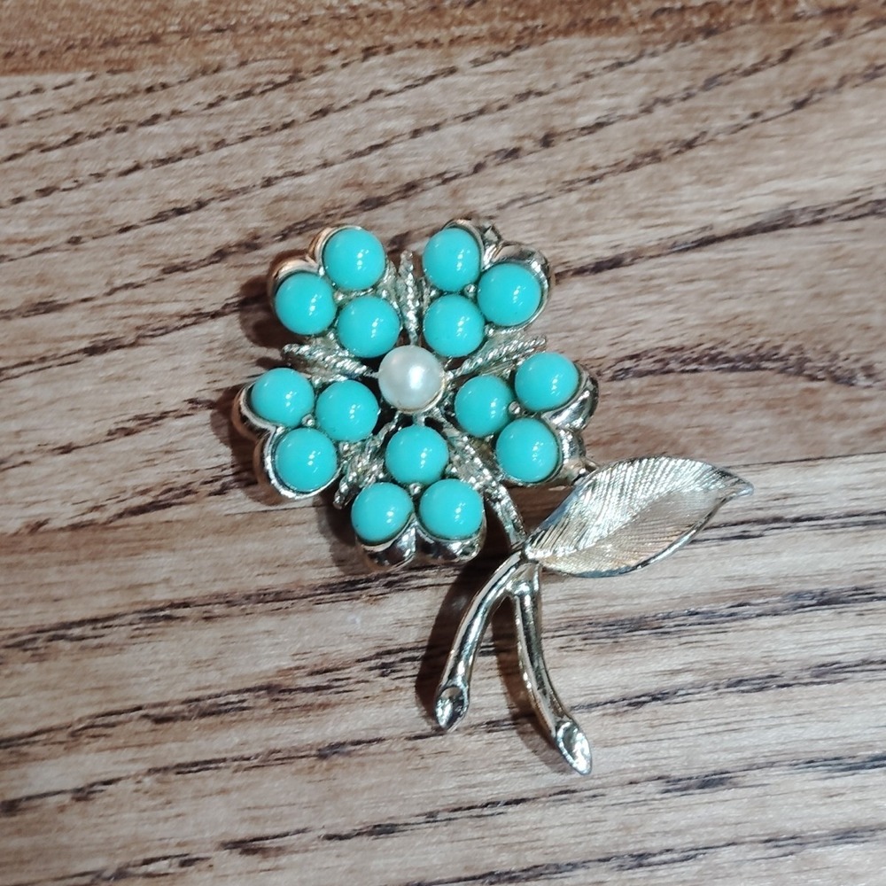 Vintage Sarah Coventry Flower Brooch Aqua Fleur Turquoise Blue Bead Pin